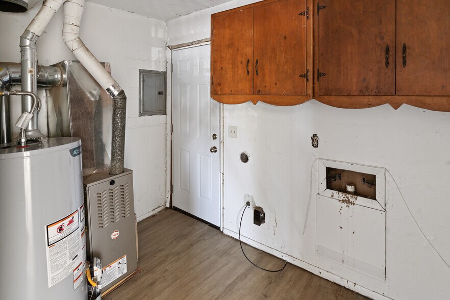 More Photos Of , Toledo Unknown For Sale