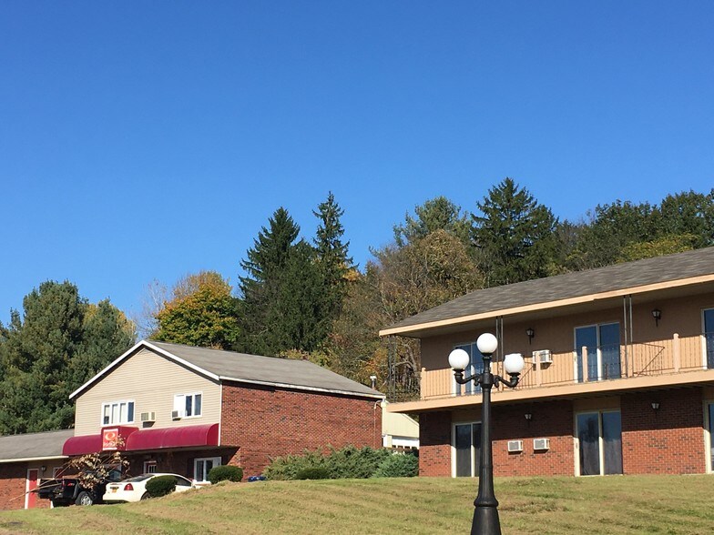 More Photos Of 7462 Seneca Rd N, Hornell Hotel For Sale