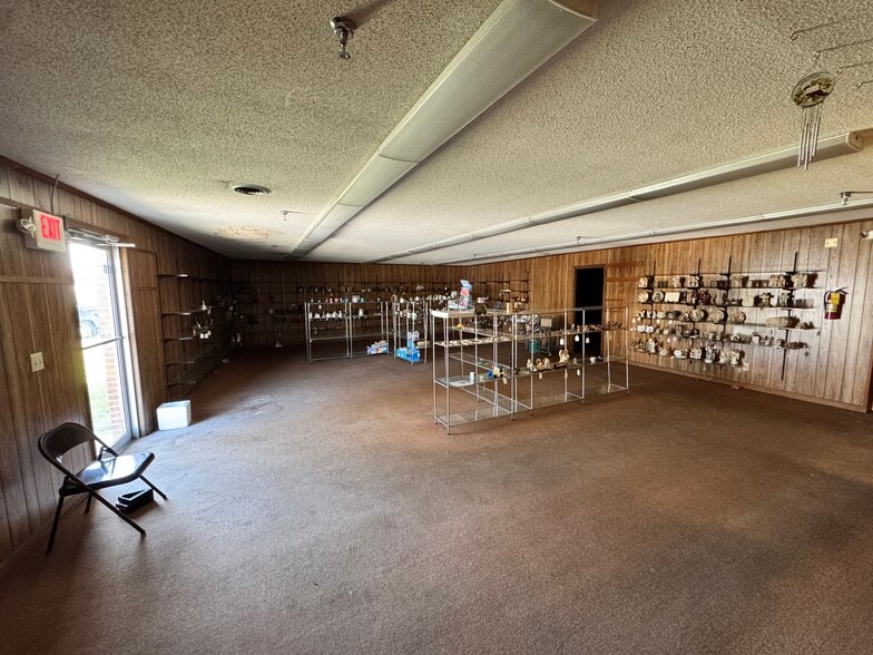 More Photos Of 8769 Dayton Pike, Soddy Daisy Warehouse For Sale