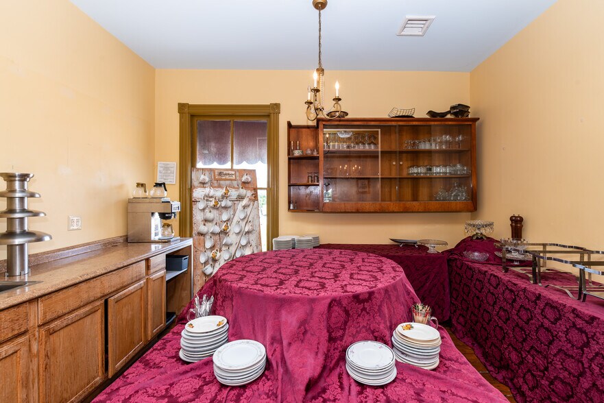 More Photos Of 55 Chestnut St, Elmer Convenience Store For Sale