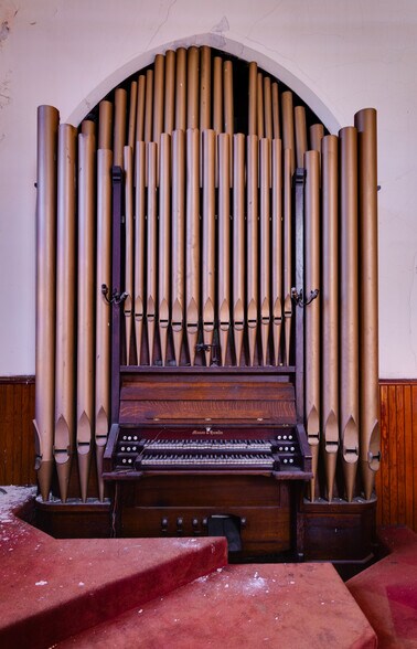 More Photos Of 2600 E Marshall St, Richmond Religious Facility For Sale