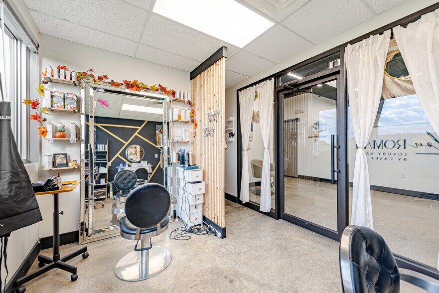 More Photos Of 335 Morganza Rd, Canonsburg Freestanding For Lease