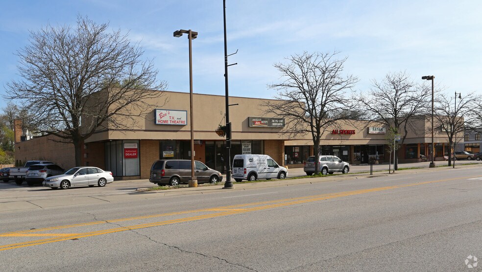 More Photos Of 6000-6030 Dempster St, Morton Grove Storefront For Lease