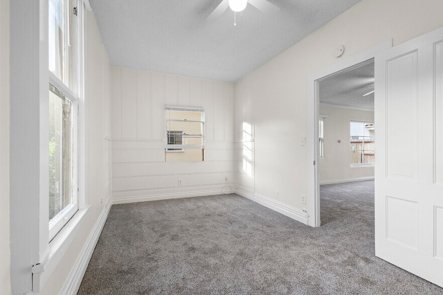 More Photos Of 1519 Missouri St, San Diego Apartments For Sale