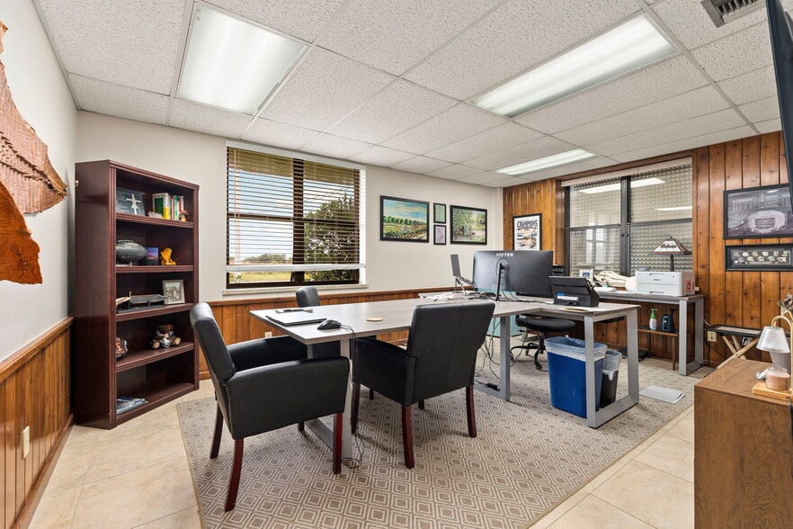 More Photos Of 16050 Orange Ave, Fort Pierce Warehouse For Sale