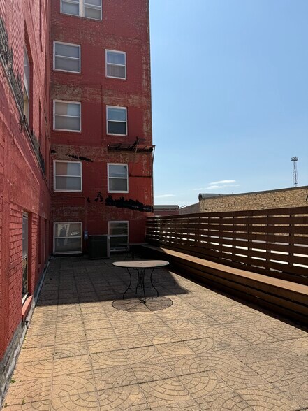 More Photos Of 12 E Main St, Chanute Hotel For Sale