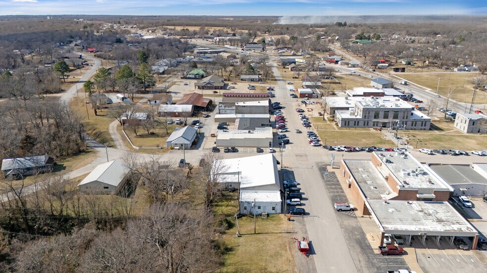 More Photos Of 460 Krause St, Jay Storefront For Sale