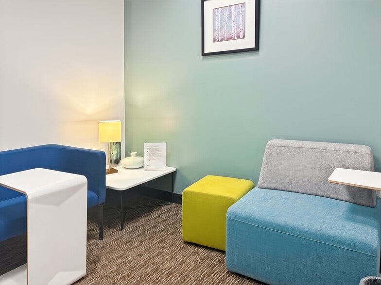 More Photos Of 11200 Broadway St, Pearland Coworking Space