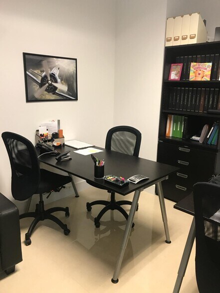 More Photos Of 175 SW 7th St, Miami Medical For Sale