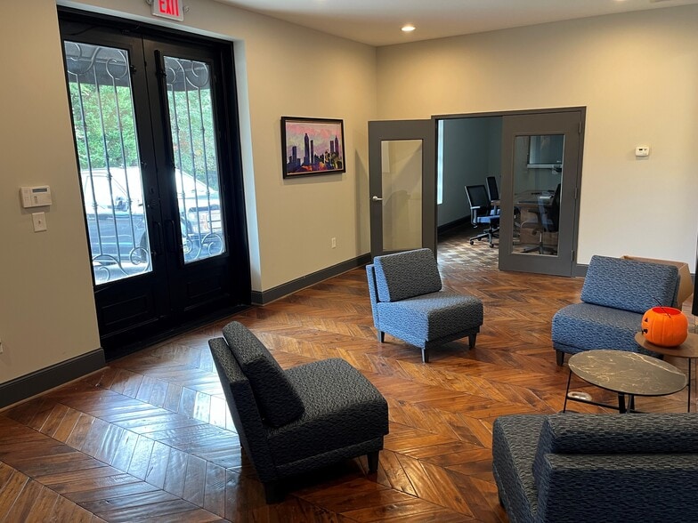 More Photos Of 4401 Bretton Ct NW, Acworth Distribution For Lease