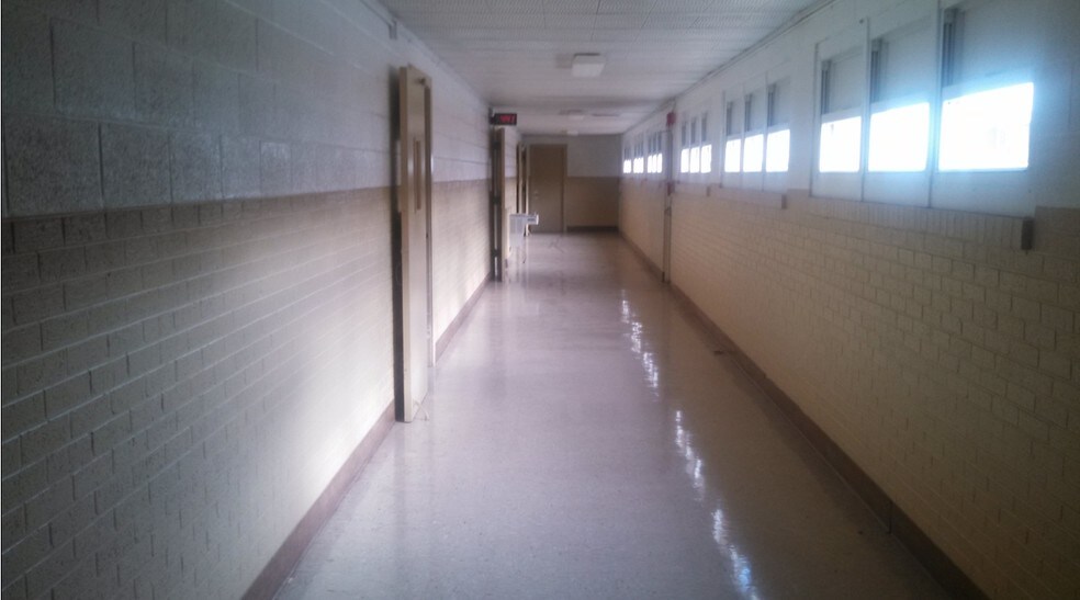 More Photos Of 3101 Armory Rd, Wichita Falls Flex For Sale