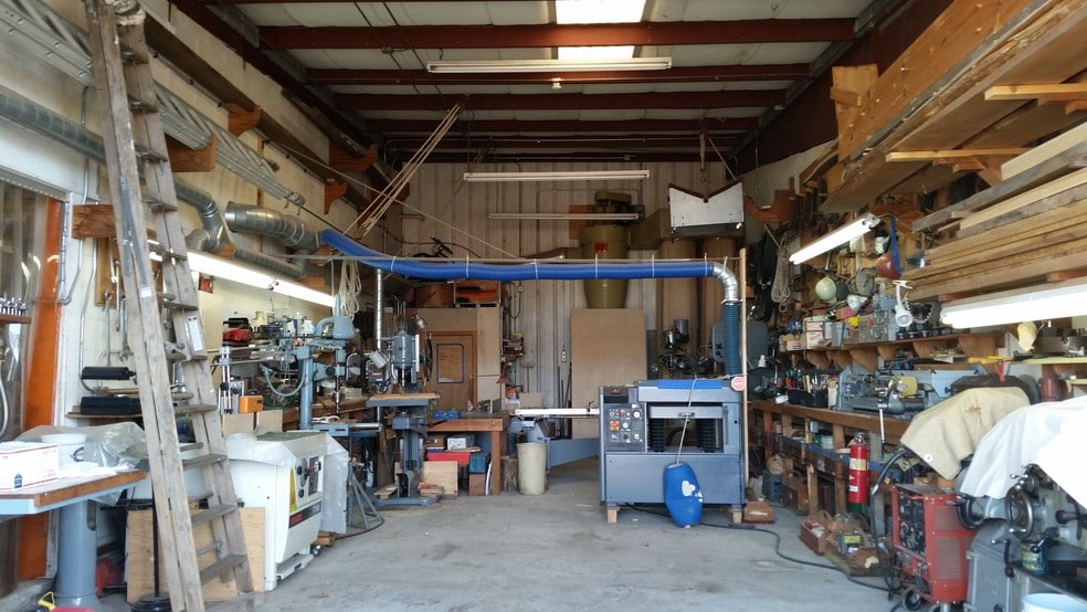 More Photos Of 64 Halsey St, Newport Warehouse For Sale