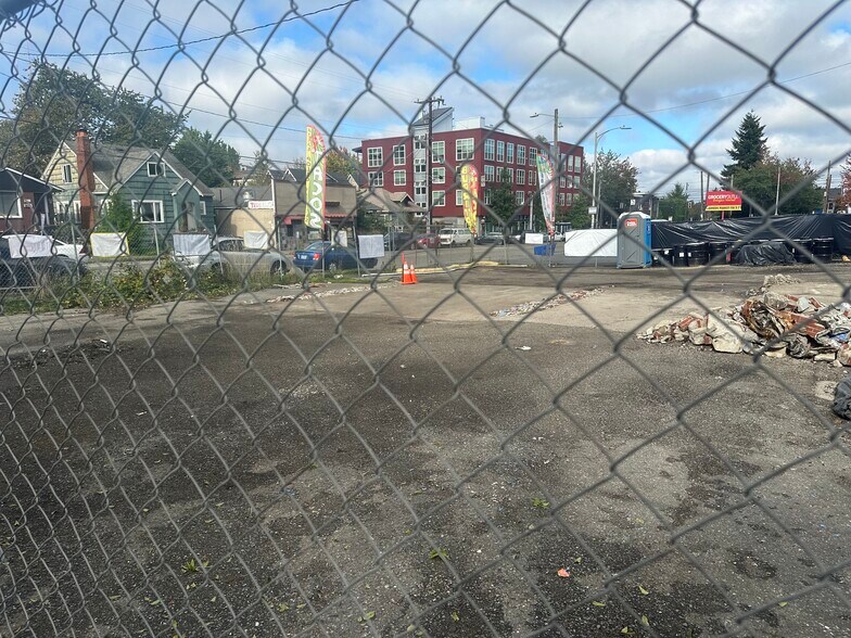 More Photos Of 1112 Martin Luther King Jr Way, Seattle Land For Lease