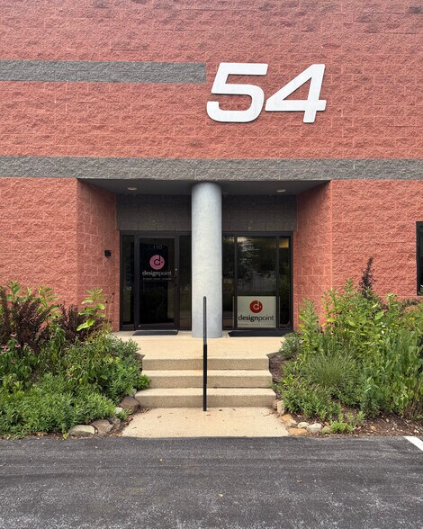 More Photos Of 54 S Commerce Way, Bethlehem Light Distribution For Lease