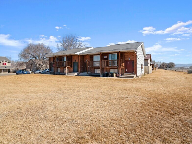 More Photos Of 268-408 1220 South St, Vernal Apartments For Sale