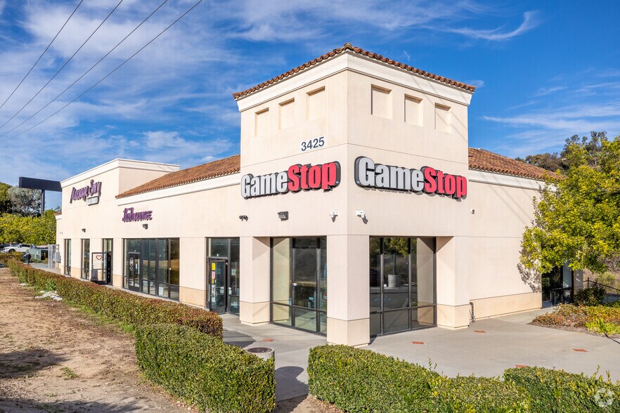 Primary Photo Of 3425 Murphy Canyon Rd, San Diego General Retail For Lease