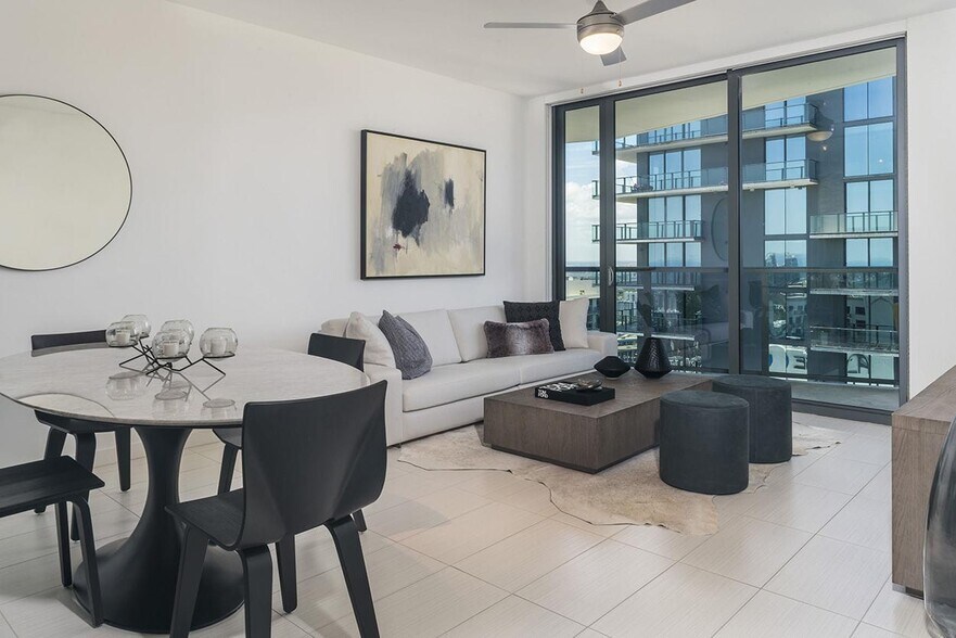 More Photos Of 86 SW 8th St, Miami Apartments For Lease