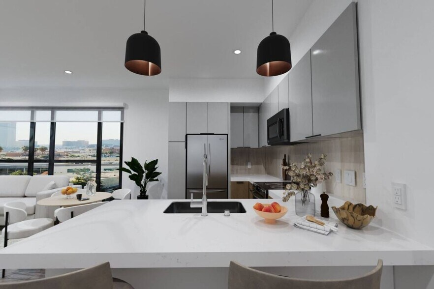 More Photos Of 200 N Vermont Ave, Los Angeles Apartments For Lease