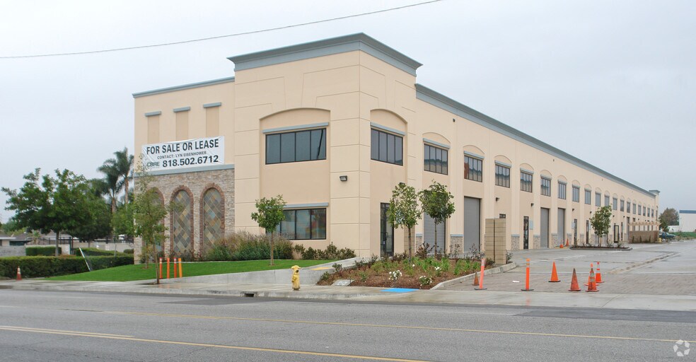 Primary Photo Of 1773 W San Bernardino Rd, West Covina Service For Lease