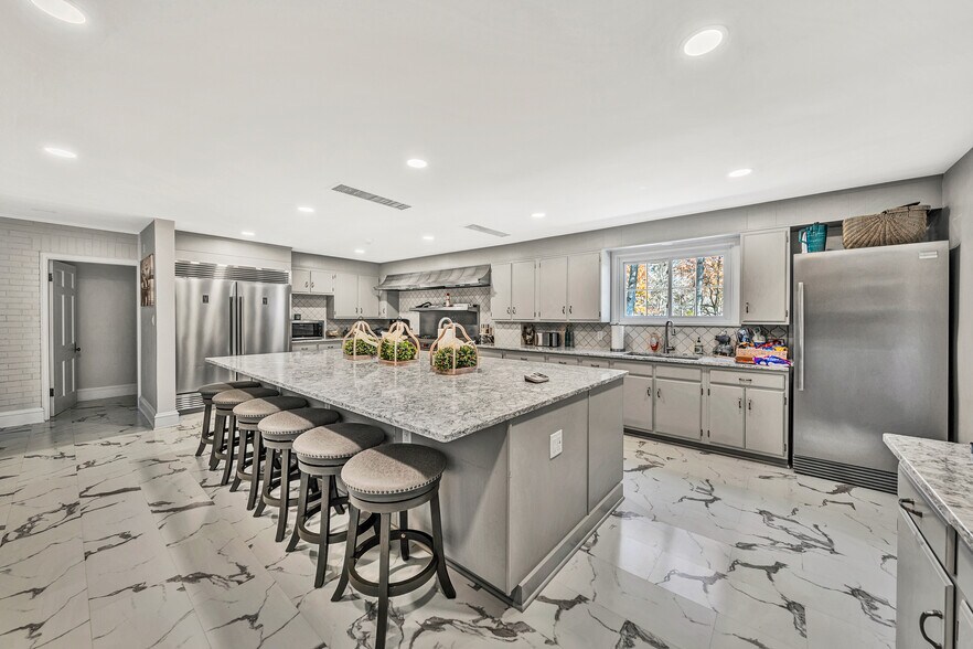 More Photos Of 750 Penn Hall Rd, Union Hall Specialty For Sale