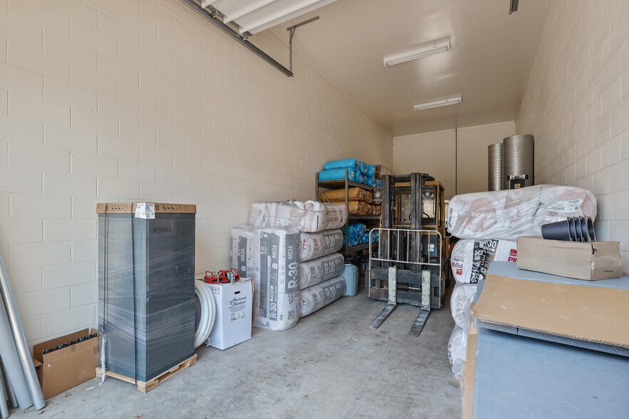 More Photos Of 138 N Conococheague St, Williamsport Warehouse For Sale