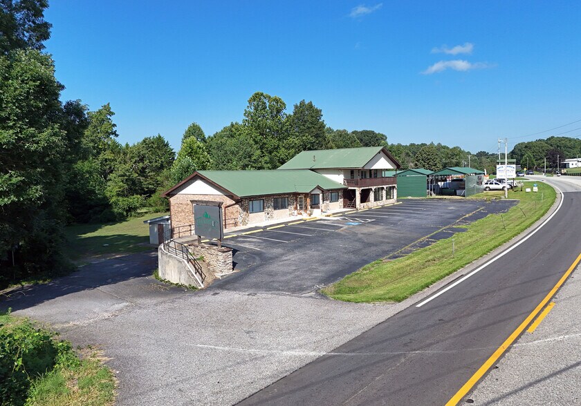More Photos Of 10 Deer Crossing Trl, Blairsville Office For Lease