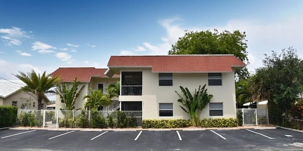 Primary Photo Of 1361 NE 27th Way, Pompano Beach Apartments For Sale
