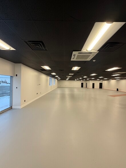 More Photos Of 611 Dutchess Tpke, Poughkeepsie Freestanding For Lease