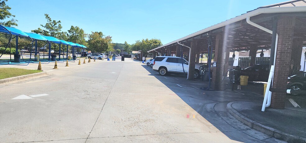 More Photos Of 12176 Highway 92, Woodstock Carwash For Sale