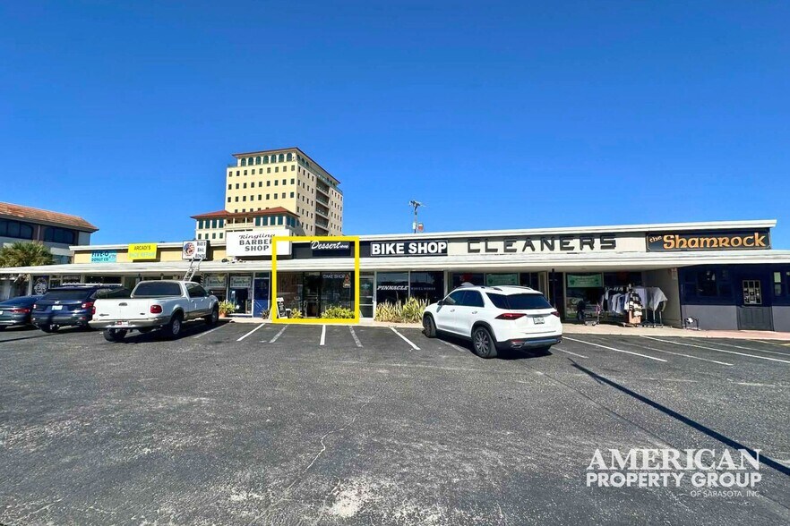 More Photos Of 2249 Ringling Blvd, Sarasota General Retail For Lease