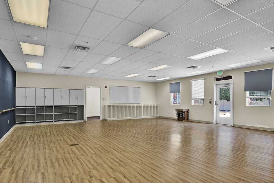 More Photos Of 1400 N Park Ln, Eagle Schools For Sale