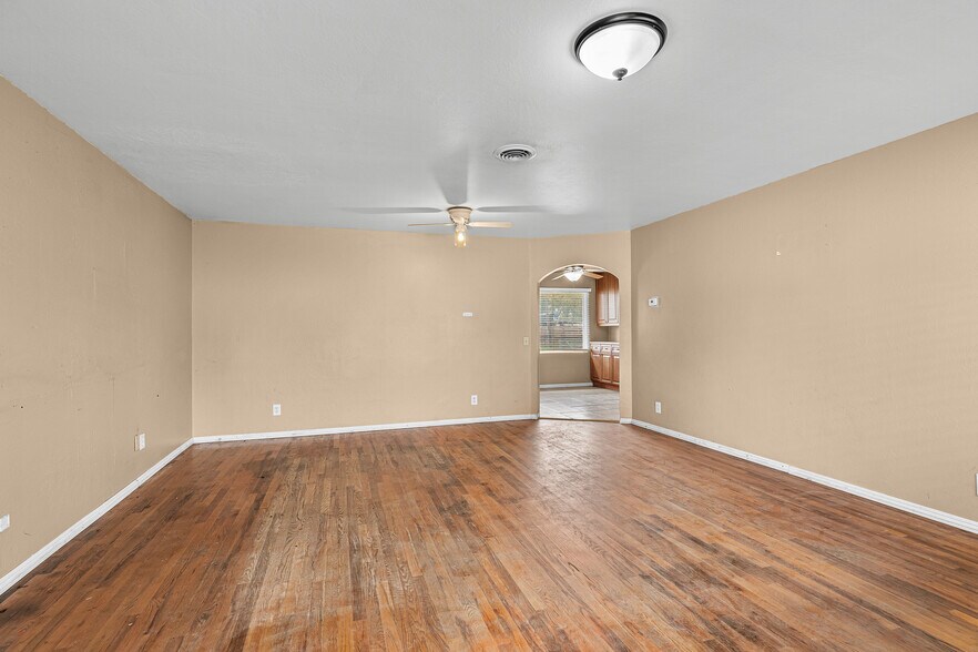 More Photos Of 9676 S Airport Way, Manteca Specialty For Sale