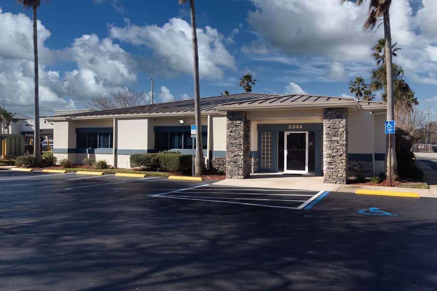 More Photos Of 2344 3rd St, Jacksonville Beach Medical For Lease