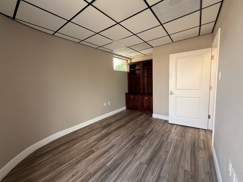 More Photos Of 10421 Montgomery Parkway Loop NE, Albuquerque Medical For Lease