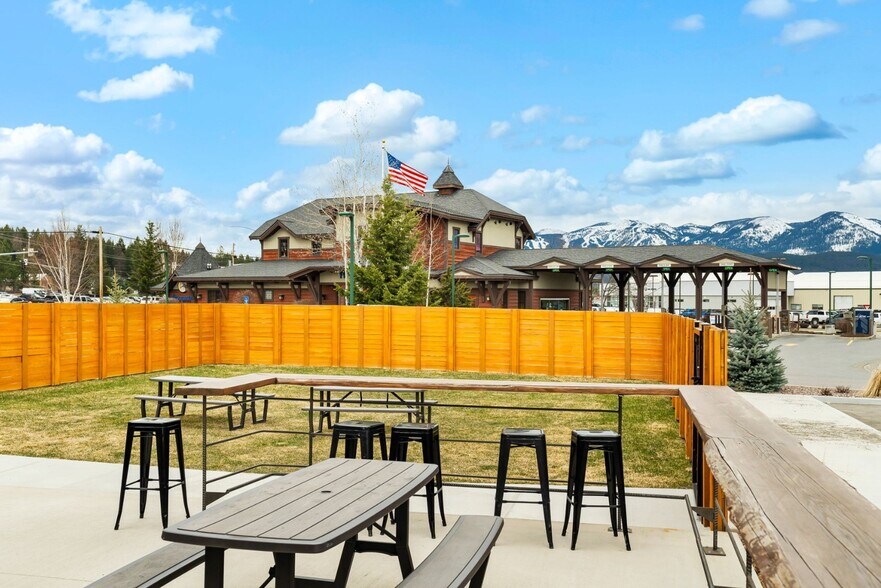 More Photos Of 6191 Hwy 93 S, Whitefish Freestanding For Sale