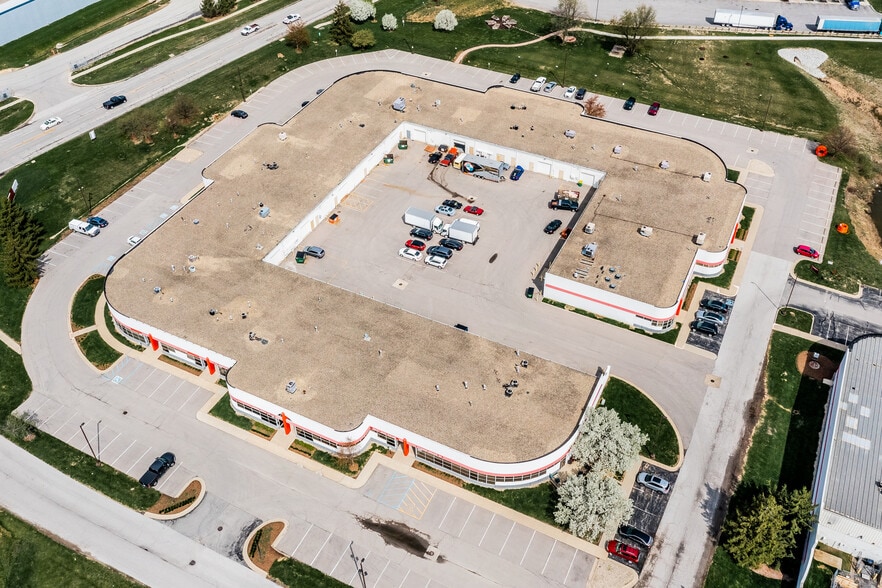 More Photos Of 7301 Georgetown Rd, Indianapolis Unknown For Lease