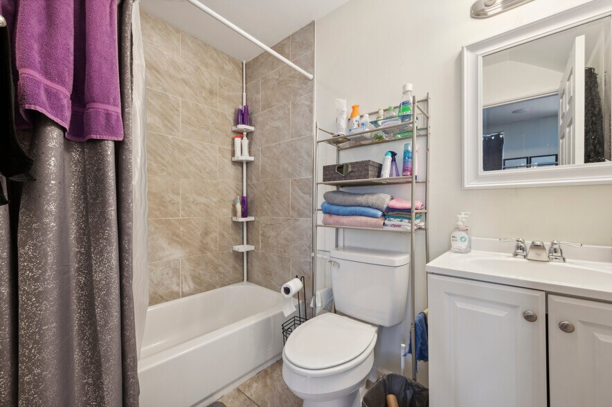 More Photos Of 446-448 S 52nd St, Philadelphia Apartments For Sale