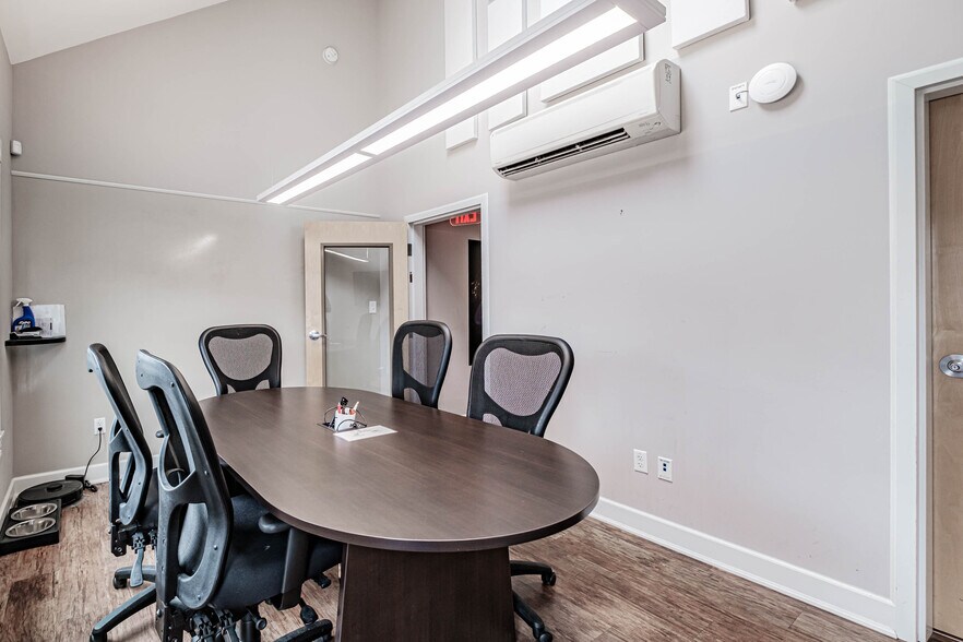 More Photos Of 352 Warren Ave, Portland Office Residential For Sale