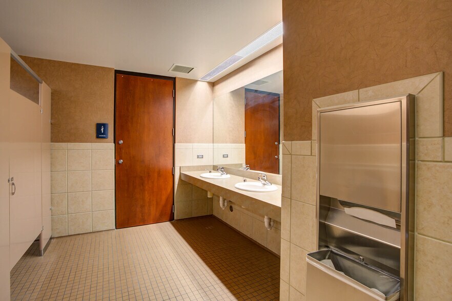 More Photos Of 9240 Explorer Dr, Colorado Springs Office For Lease