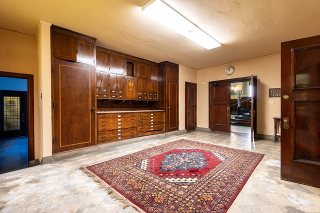 More Photos Of 8725 S May St, Chicago Religious Facility For Sale