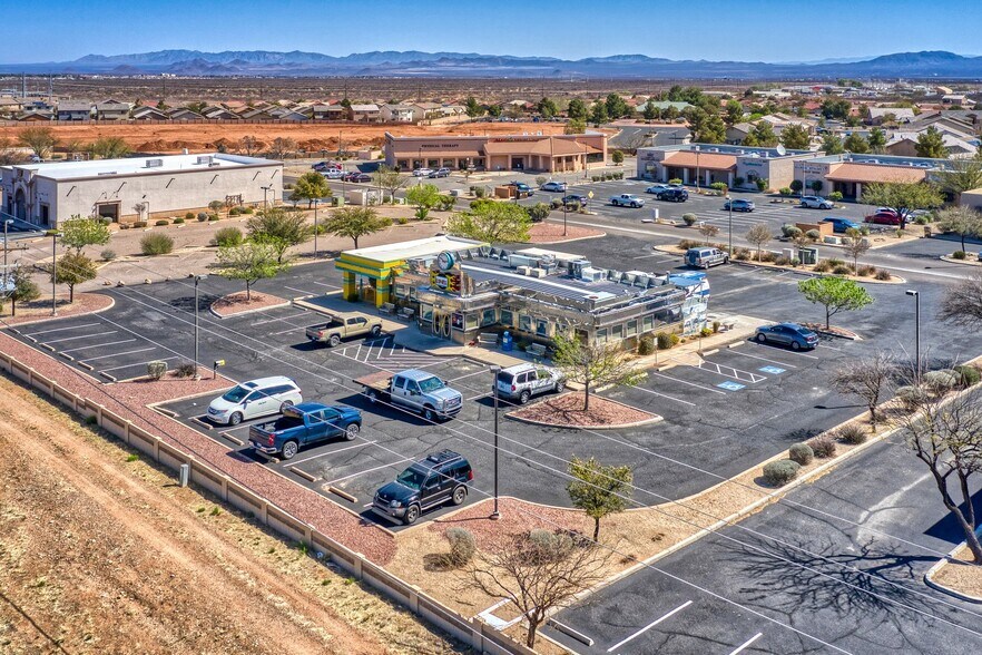 More Photos Of 3500 Canyon De Flores, Sierra Vista Restaurant For Sale