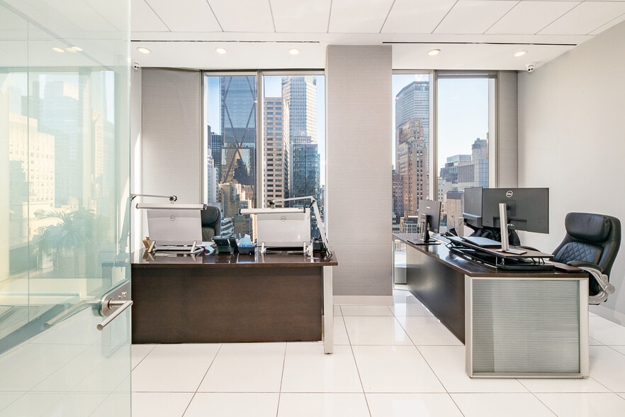 More Photos Of 55 W 46th St, New York Office Residential For Sale