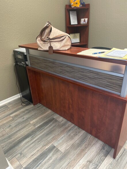 More Photos Of 25074 Olympia Ave, Punta Gorda Medical For Sale