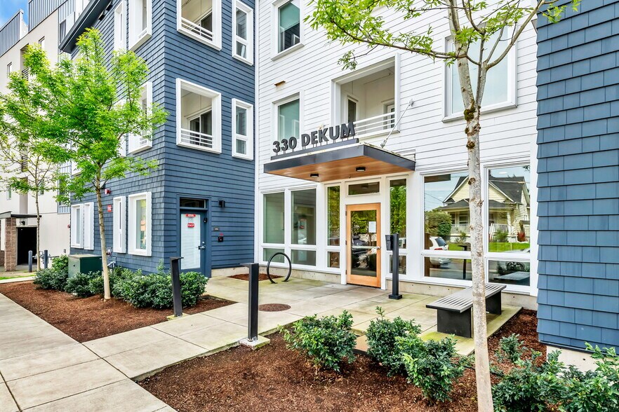 More Photos Of 330 NE Dekum St, Portland Apartments For Sale
