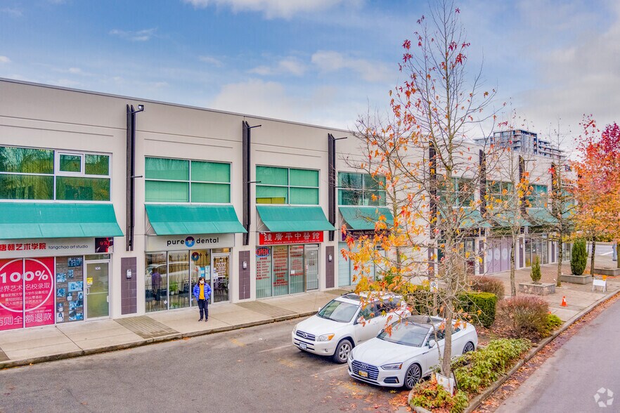 More Photos Of 8580 Cambie Rd, Richmond Office For Lease