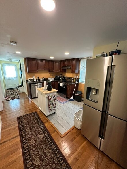 More Photos Of 821 N Tuckahoe Rd, Williamstown Auto Repair For Sale