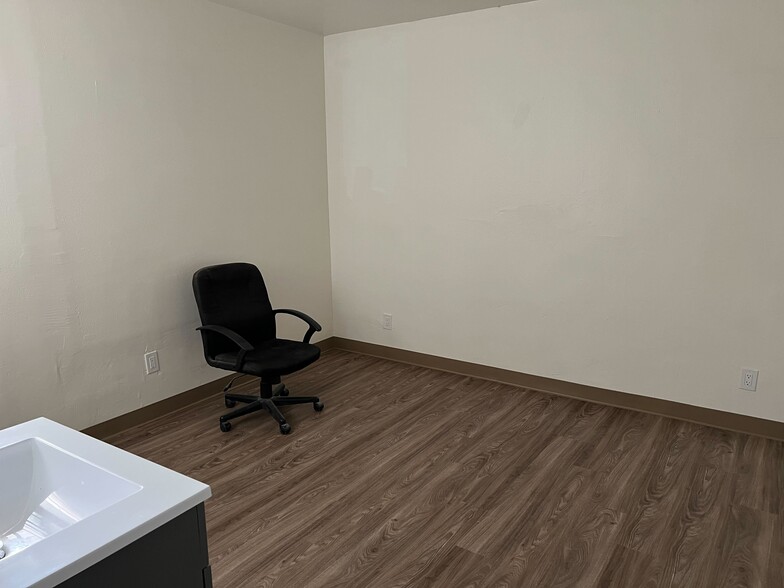 More Photos Of 1761 W Romneya Dr, Anaheim Medical For Lease