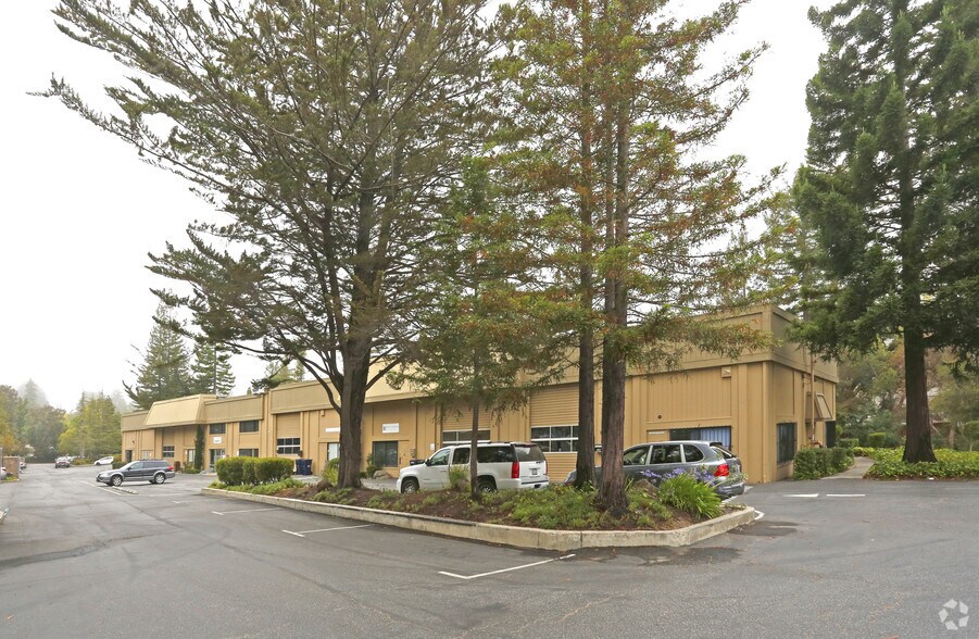 More Photos Of 340 El Pueblo Rd, Scotts Valley Light Manufacturing For Lease