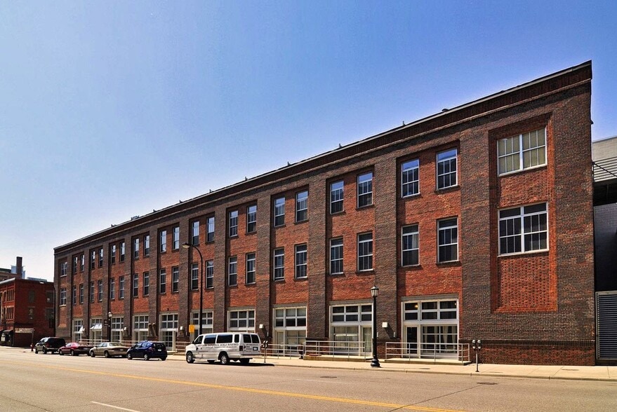 Primary Photo Of 801 Washington Ave N, Minneapolis Apartments For Sale