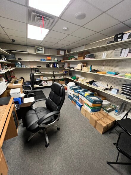 More Photos Of 139-141 Wayne Ave, Paterson Supermarket For Sale